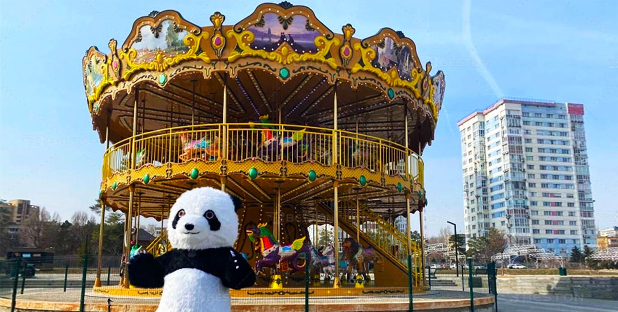 俄羅斯友誼公園雙層婚禮旋轉(zhuǎn)木馬設(shè)計